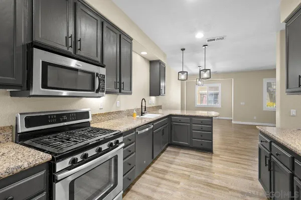 $4,295 | 1444 Canvas Drive, Unit 3, Chula Vista, CA 91913