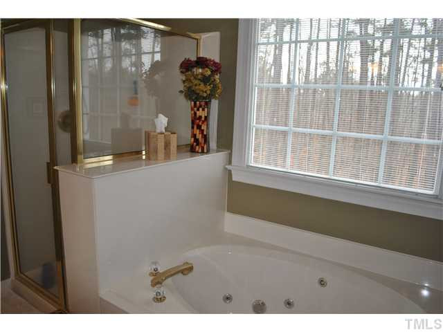 5913 North Hawthorne Way Raleigh, NC 27613 - Photo 14 of 25 Photo 14