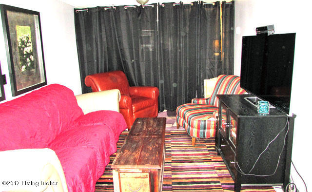 4908 Woodsend Road Louisville, KY 40229 - Photo 16 of 22 IMG_0663