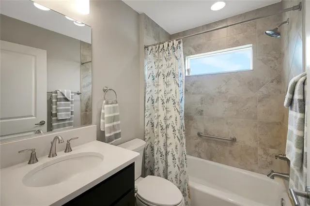 $750,000 | 1967 Carmalt Lane, The Villages, FL 34762