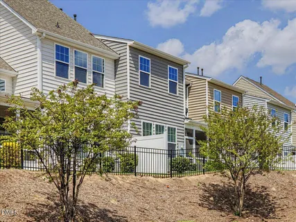 $425,000 | 1502 Farm Pond Trail, Durham, NC 27703