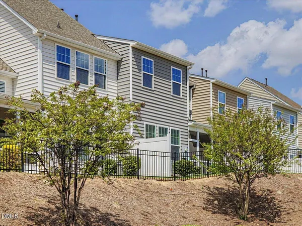 $425,000 | 1502 Farm Pond Trail, Durham, NC 27703