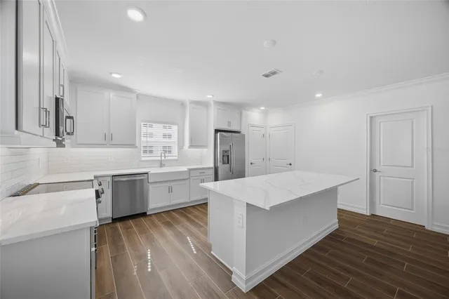 $4,400 | 4510 South Manhattan Avenue, Unit 14, Tampa, FL 33611