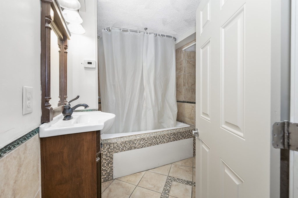 149 New Ipswich Road Ashby, MA 01431 - Photo 3 of 38