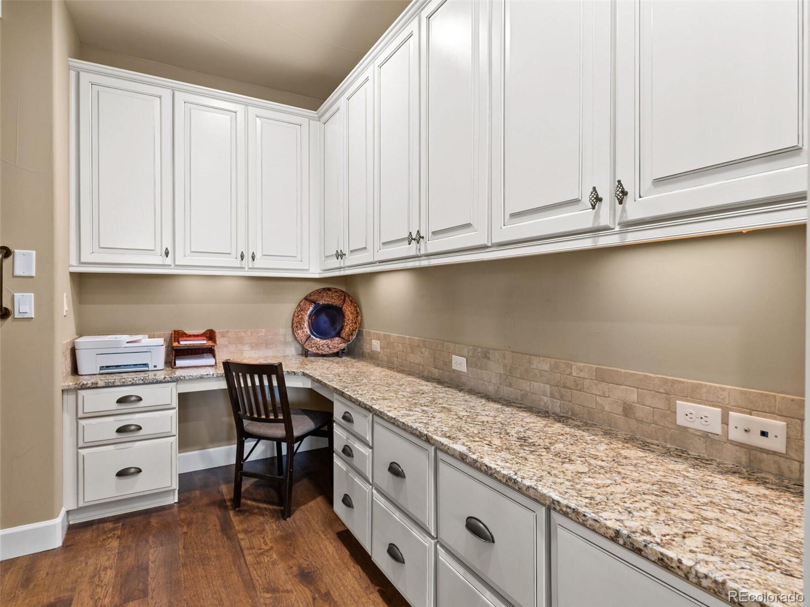 2099 Primo Road, Unit B Highlands Ranch, CO 80129 - Photo 10 of 35 Gallery Image 10