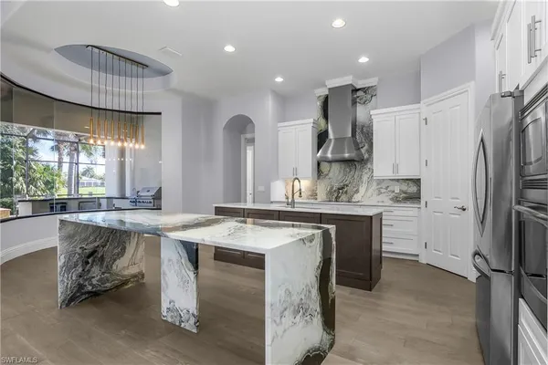 $2,050,000 | 7420 Byrons Way, Naples, FL 34113