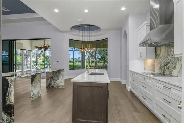 $2,050,000 | 7420 Byrons Way, Naples, FL 34113