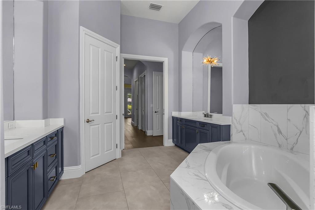 7420 Byrons Way Naples, FL 34113 - Photo 30 of 50