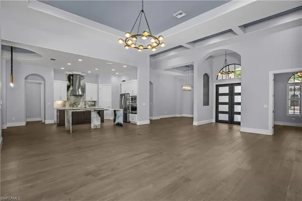 $2,050,000 | 7420 Byrons Way, Naples, FL 34113