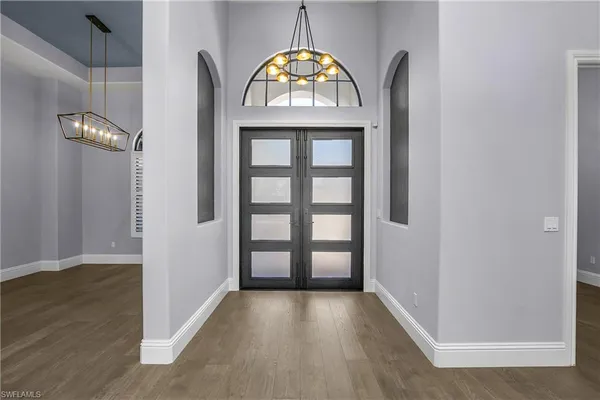 $2,050,000 | 7420 Byrons Way, Naples, FL 34113
