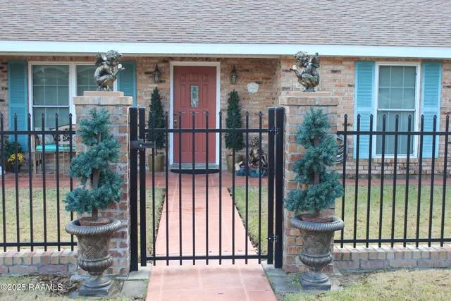 $250,000 | 1401 Gregg Avenue, Eunice, LA 70535