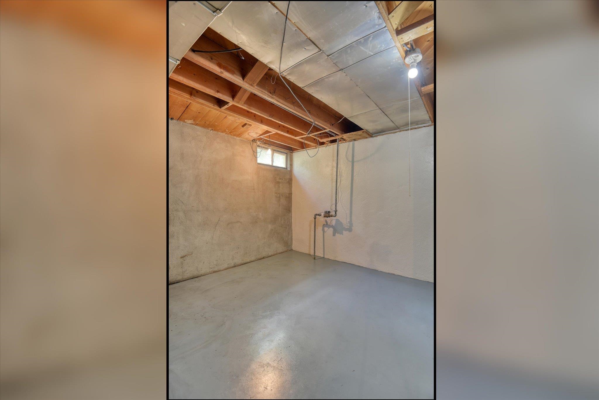 408 West Gordon Avenue Spokane, WA 99205 - Photo 23 of 44