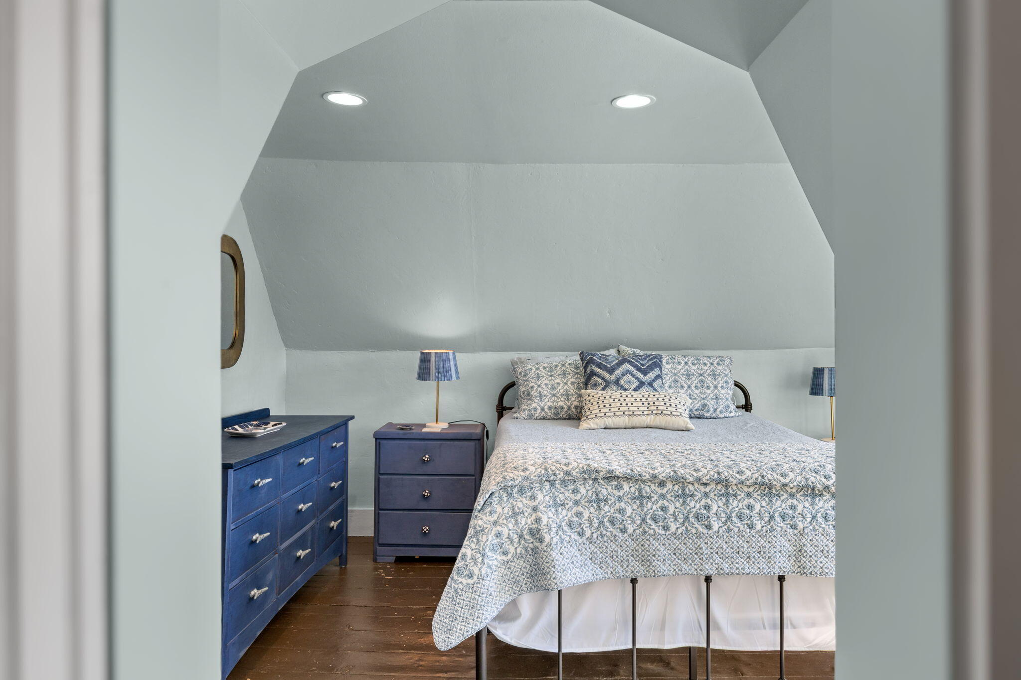 52 Creek Road, Unit 1 Provincetown, MA 02657 - Photo 16 of 21 44-web-or-mls-52-creek-rd-3