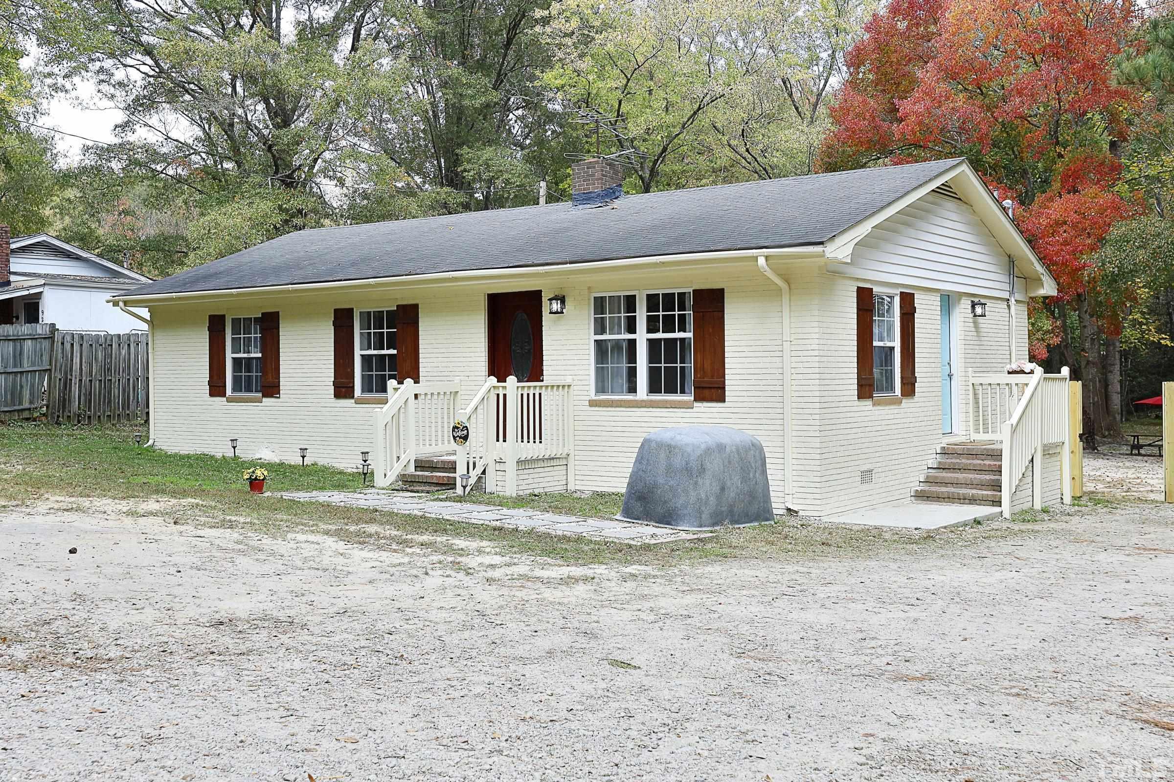 924 Currin Perry Road Zebulon, NC 27597 - Photo 1 of 40 Gallery Image 1