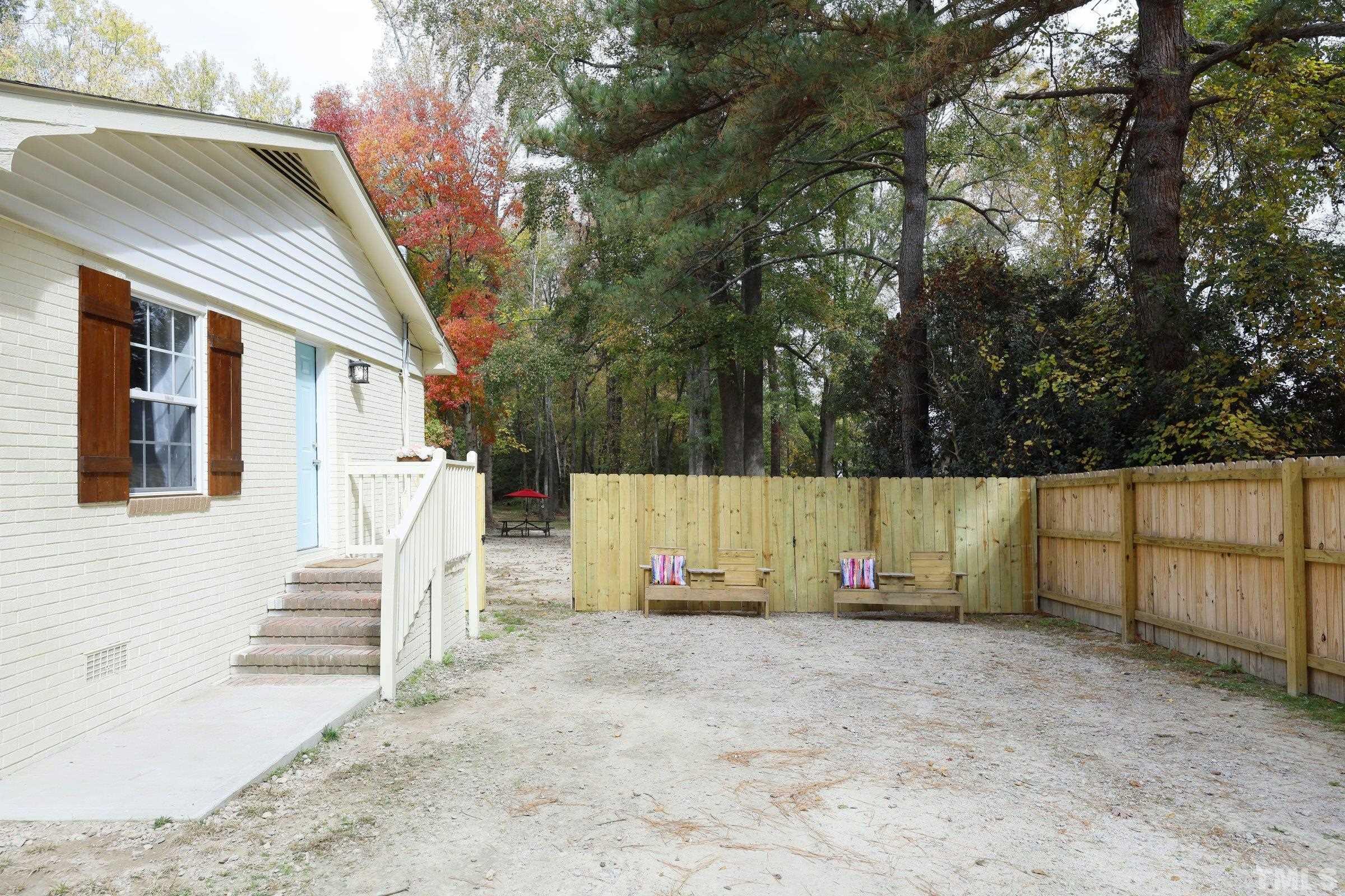 924 Currin Perry Road Zebulon, NC 27597 - Photo 15 of 40 Gallery Image 15