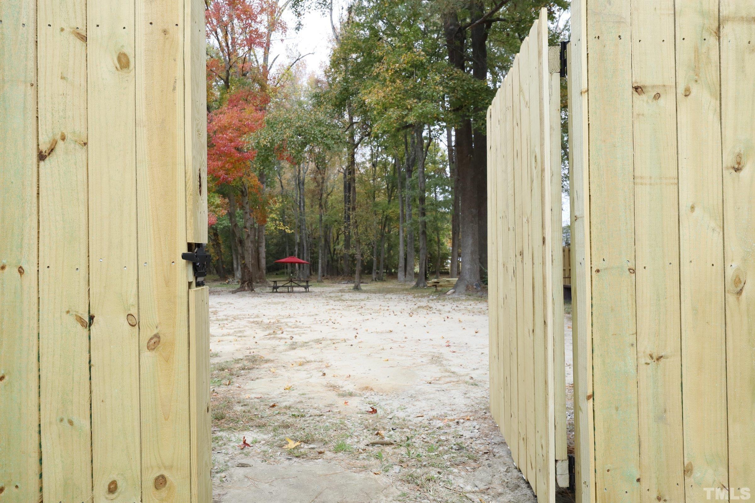 924 Currin Perry Road Zebulon, NC 27597 - Photo 28 of 40 Gallery Image 28