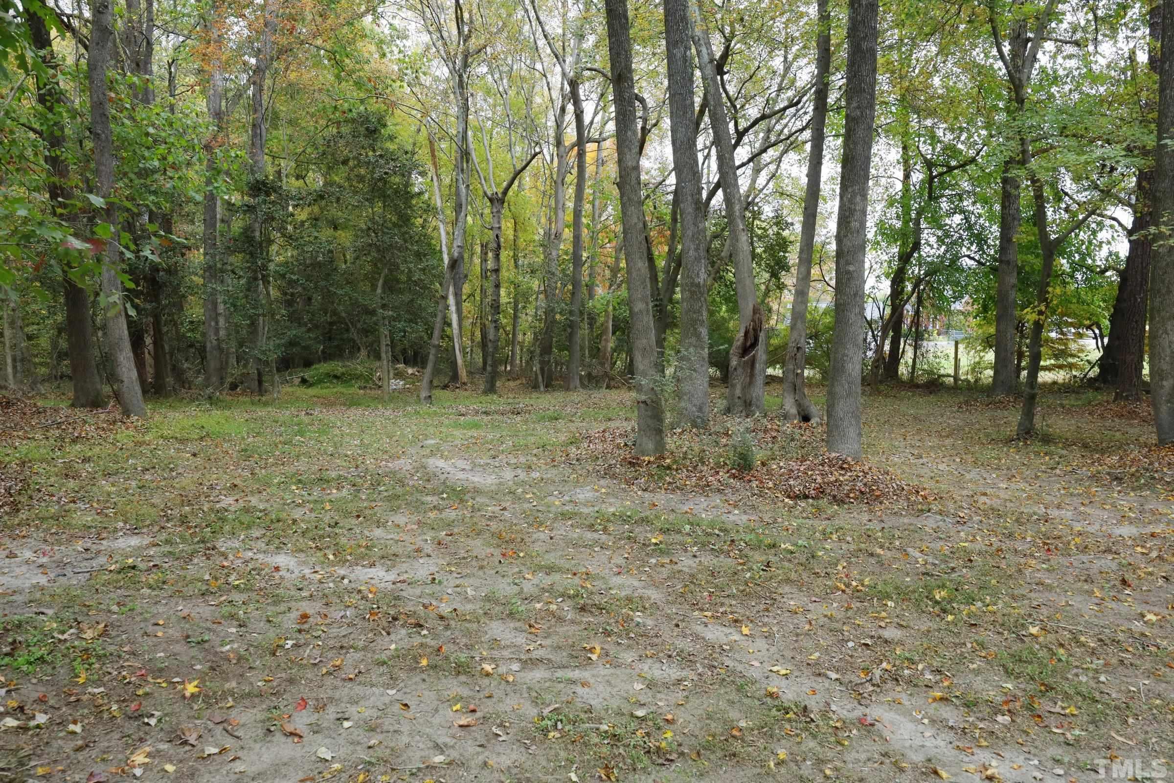 924 Currin Perry Road Zebulon, NC 27597 - Photo 36 of 40 Gallery Image 36