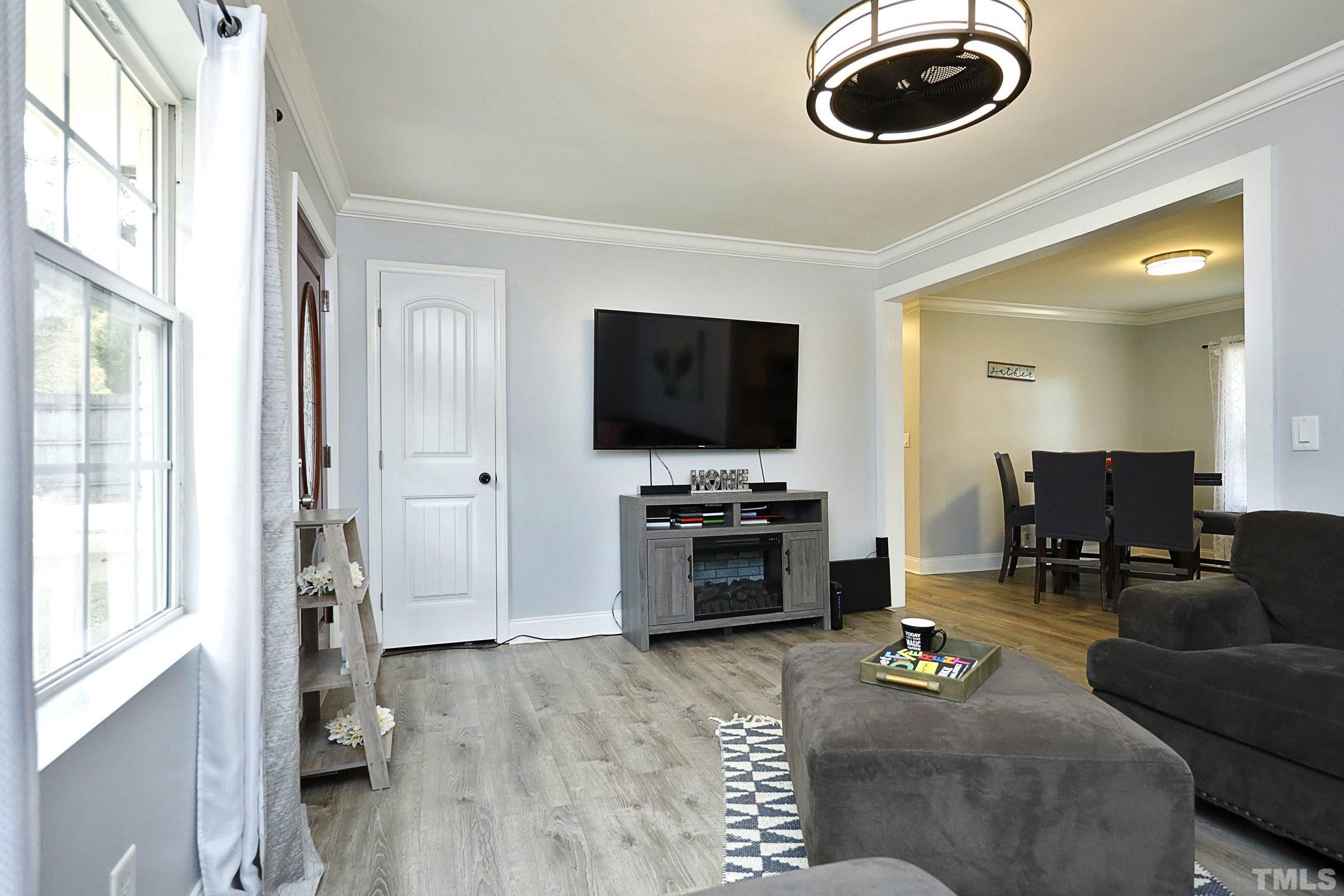 924 Currin Perry Road Zebulon, NC 27597 - Photo 8 of 40 Gallery Image 8