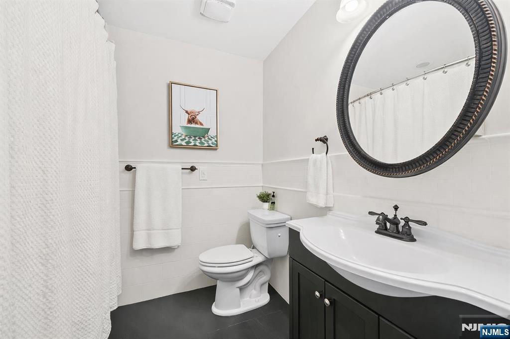 517 Adams Street, Unit 4 Hoboken, NJ 07030 - Photo 14 of 26