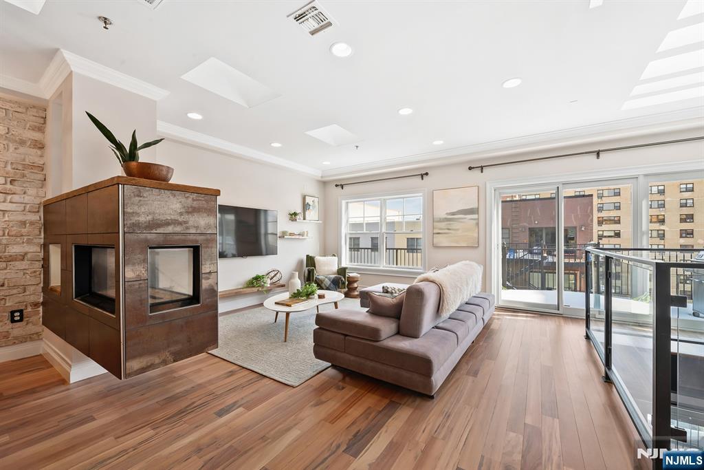 517 Adams Street, Unit 4 Hoboken, NJ 07030 - Photo 5 of 26