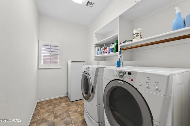 $595,000 | 4715 East Carob Drive, Gilbert, AZ 85298