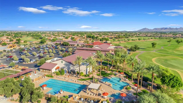 $595,000 | 4715 East Carob Drive, Gilbert, AZ 85298