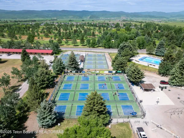 $215,000 | 110 Oxbow Drive, Thayne, WY 83127