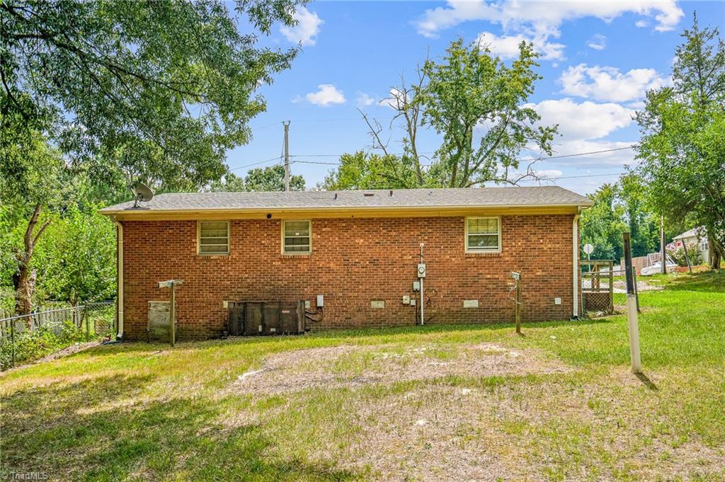 1301 Filbert Place High Point, NC 27260 - Photo 21 of 24 Gallery Image 21