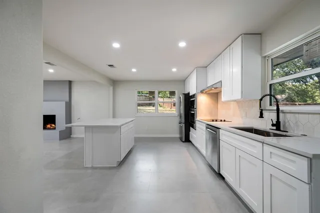 $520,000 | 1200 Tanglewood Trail, Euless, TX 76040