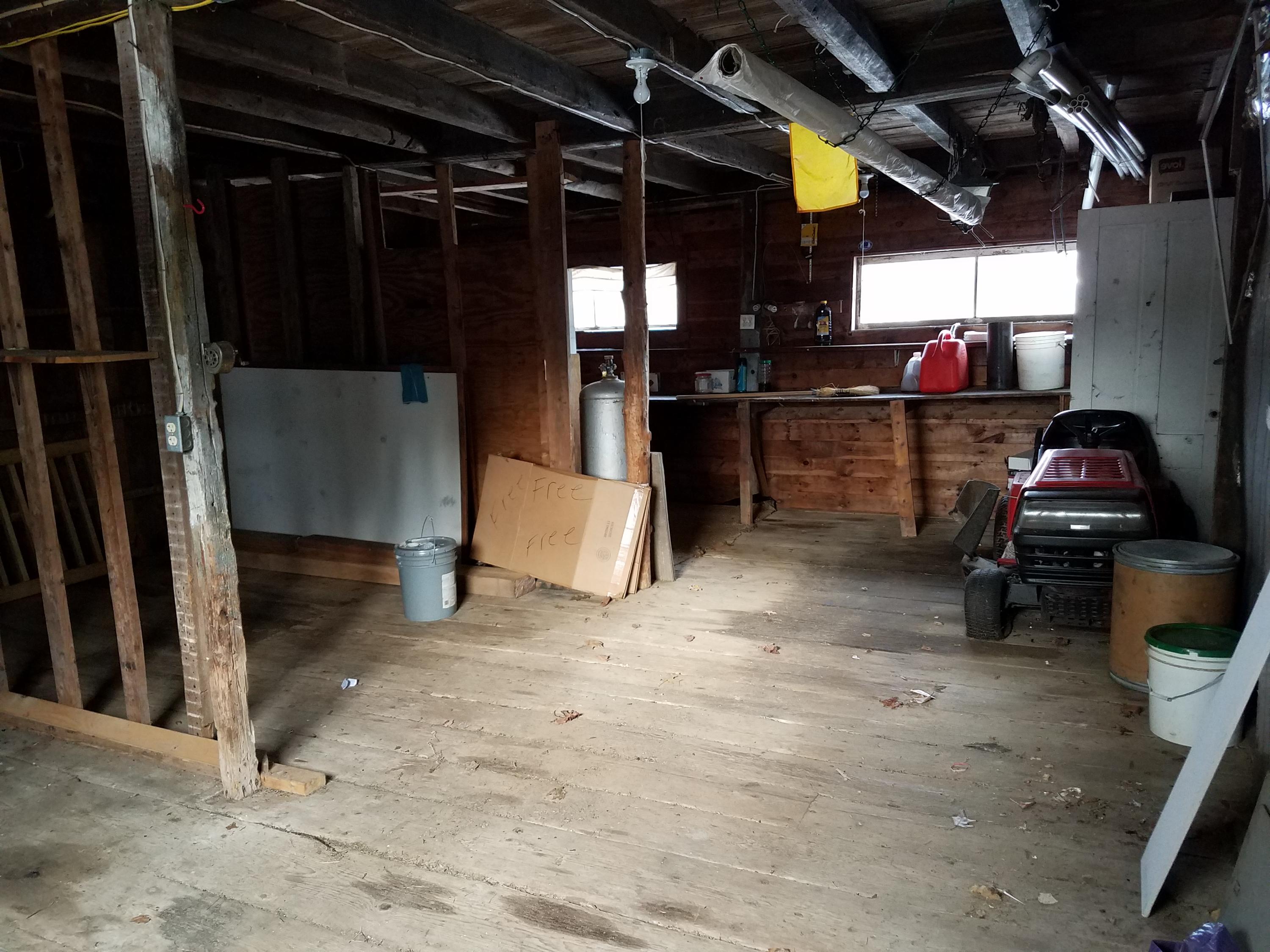 331 4 Rod Road Warren, ME 04864 - Photo 28 of 30 Barn