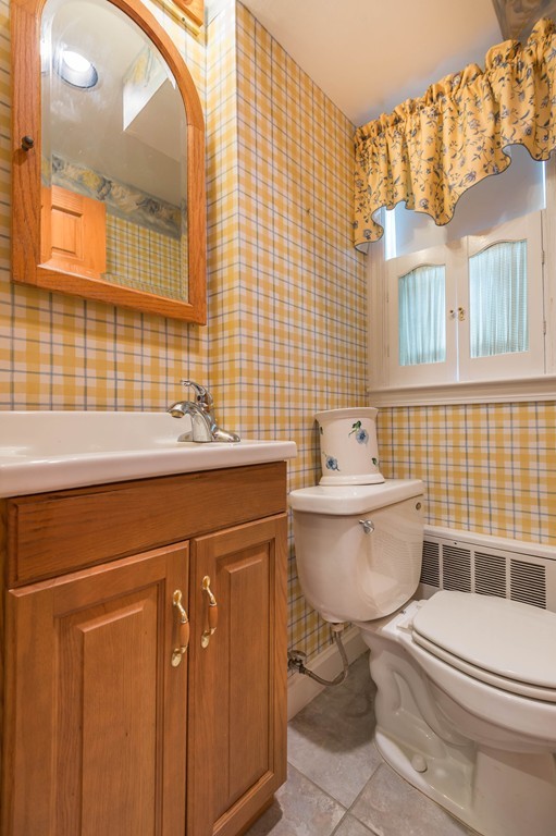 33 Endicott Road Stoneham, MA 02180 - Photo 14 of 23 Gallery Image 14