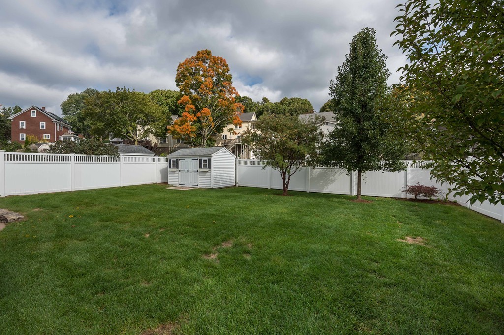 33 Endicott Road Stoneham, MA 02180 - Photo 23 of 23 Gallery Image 23