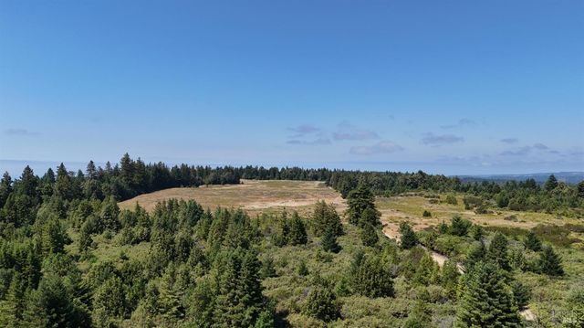 $3,000,000 | 39000 Crispin Road, Manchester, CA 95459