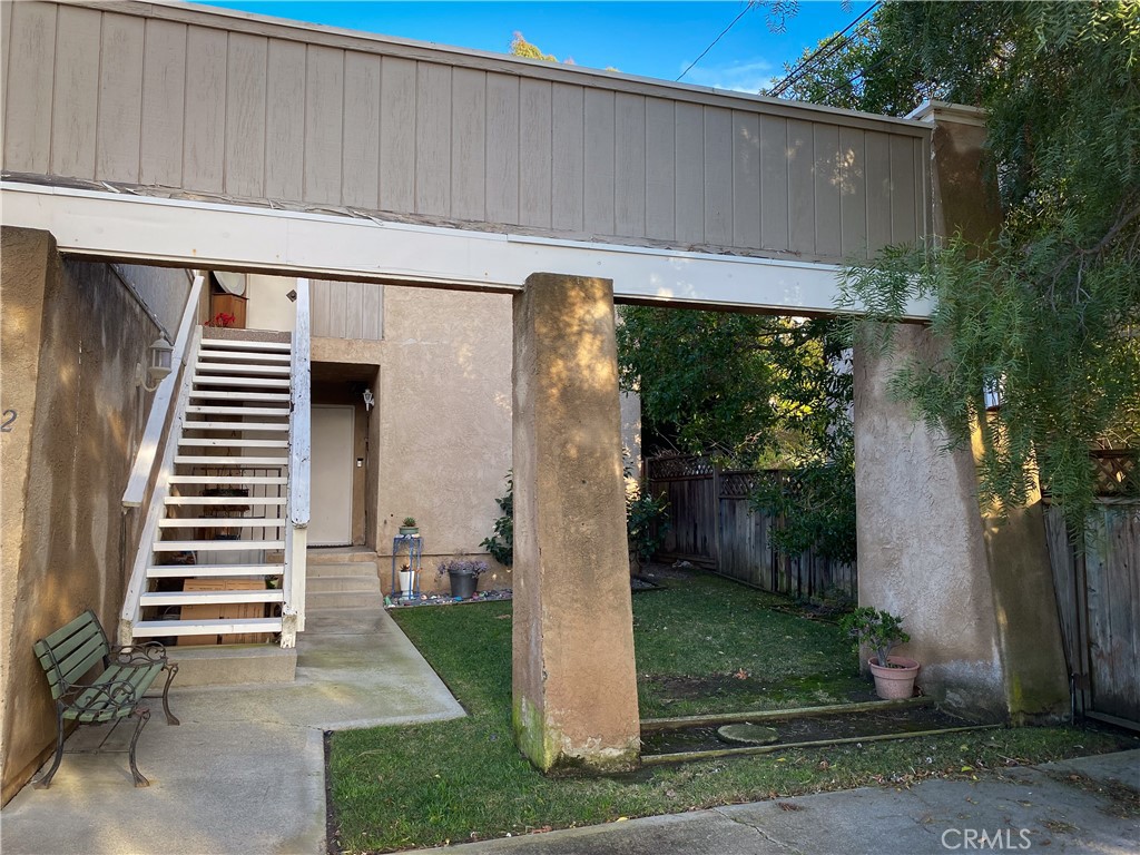 34072 Mazo Drive Dana Point, CA 92629 - Photo 4 of 73 a front view of a house with garden