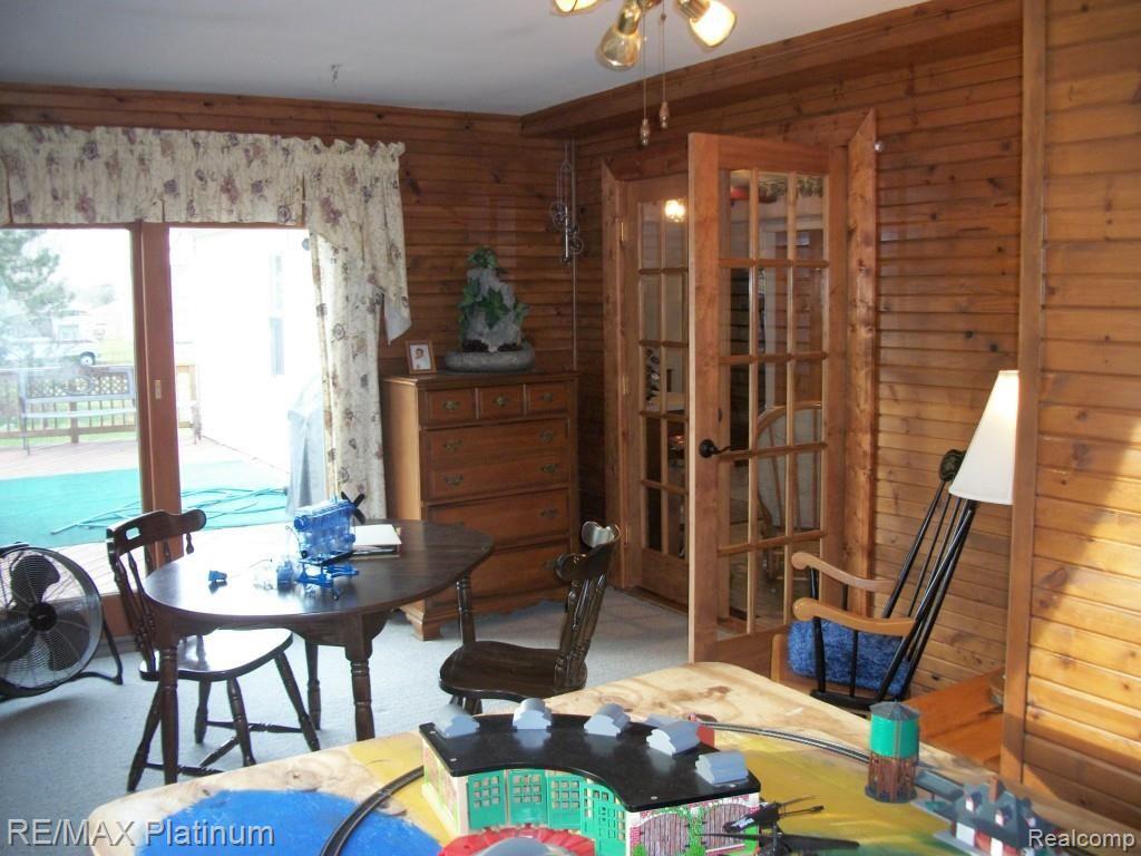 1312 Chilson Road Howell, MI 48843 - Photo 8 of 22 011.jpg
