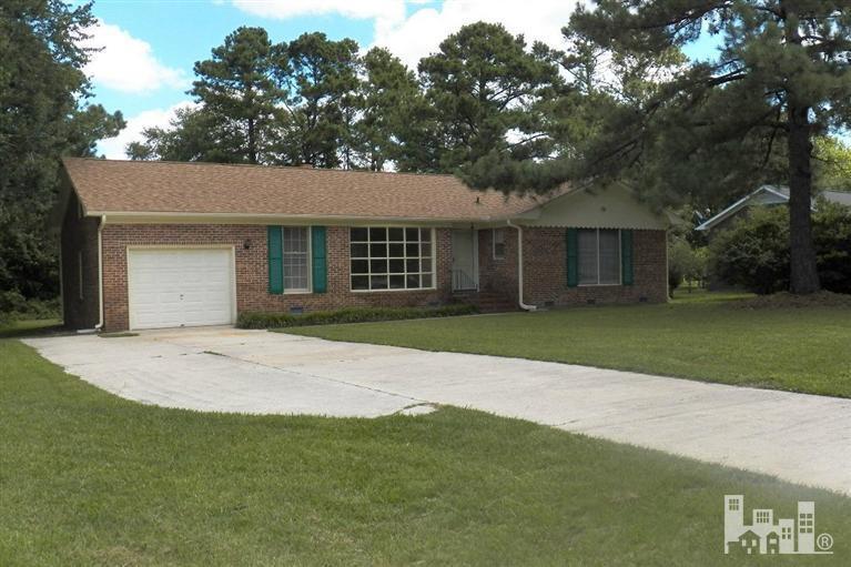 21 Pelican Point Road Wilmington, NC 28409 - Photo 1 of 26 Primary Photo