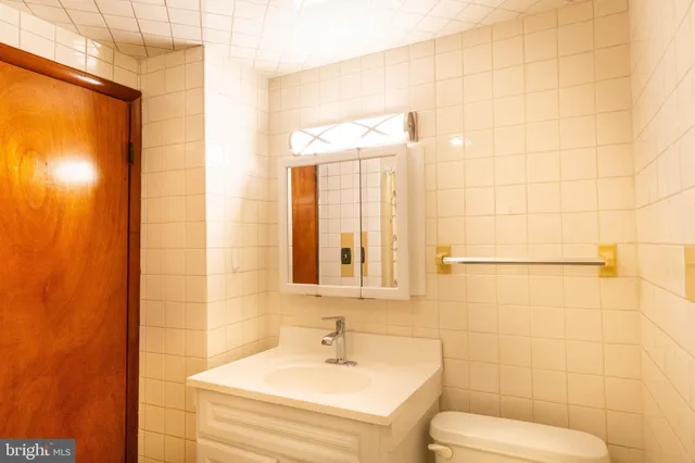 $300,000 | 7231 Greenbank Road, Baltimore, MD 21220