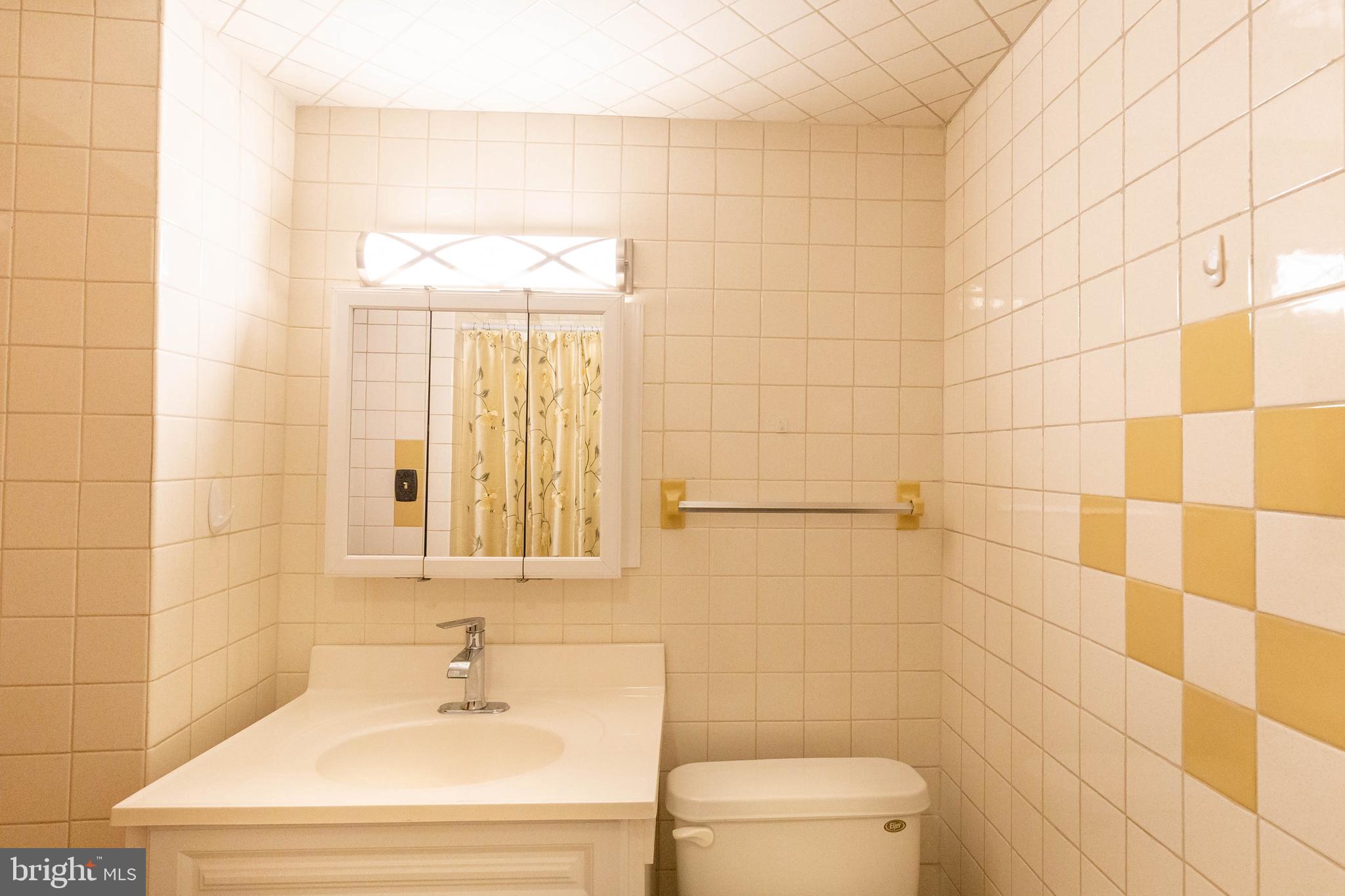 7231 Greenbank Road Baltimore, MD 21220 - Photo 39 of 53 Full Bath 2