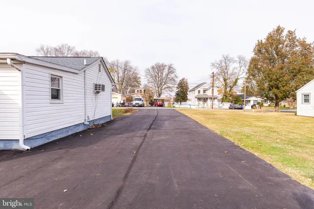 $300,000 | 7231 Greenbank Road, Baltimore, MD 21220