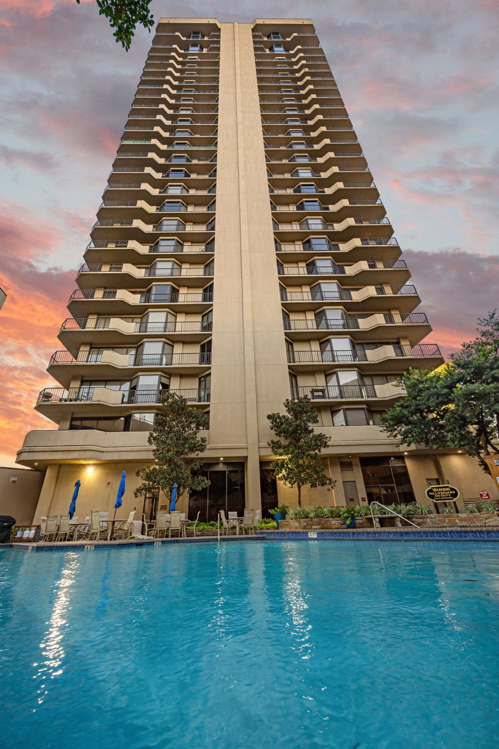 3350 McCue Road, Unit 2302 Houston, TX 77056 - Photo 28 of 35 The Bristol - stately and timeless!