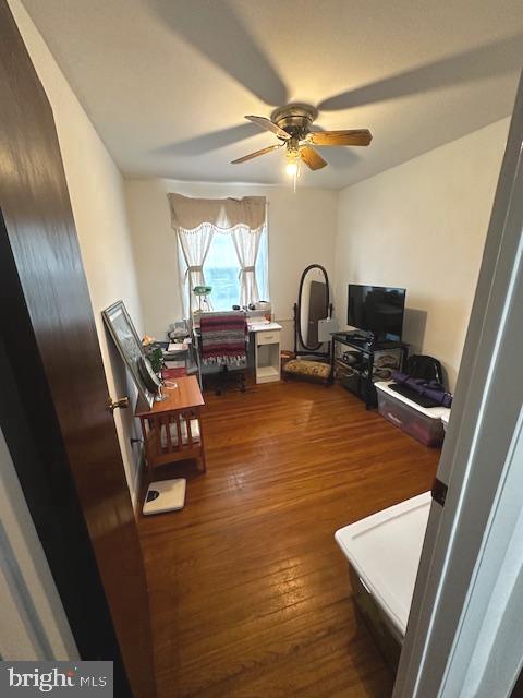 8560 Castor Avenue Philadelphia, PA 19152 - Photo 15 of 34