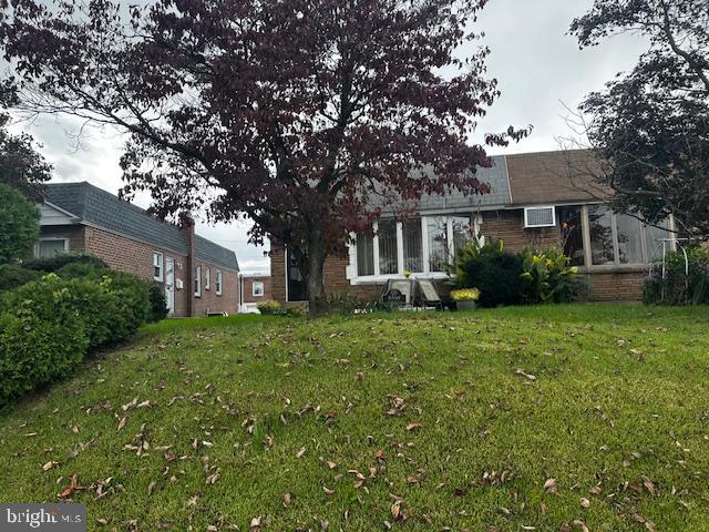 8560 Castor Avenue Philadelphia, PA 19152 - Photo 2 of 34