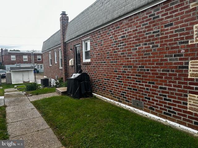 8560 Castor Avenue Philadelphia, PA 19152 - Photo 3 of 34