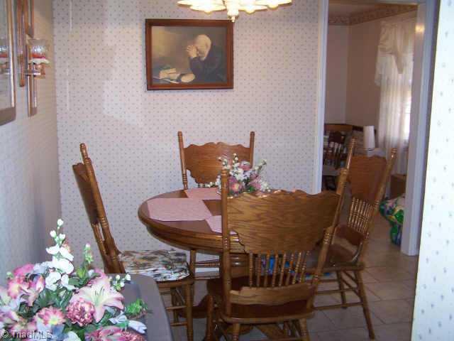 253 Farmbrook Road Mount Airy, NC 27030 - Photo 4 of 9 Other. Dinette