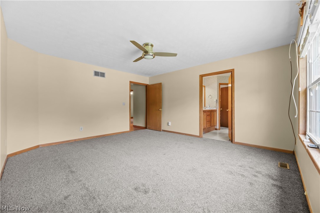1701 Woods Road Akron, OH 44306 - Photo 22 of 43