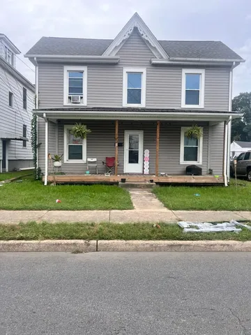 $195,500 | 1007 Tazewell Avenue Southeast, Roanoke, VA 24013