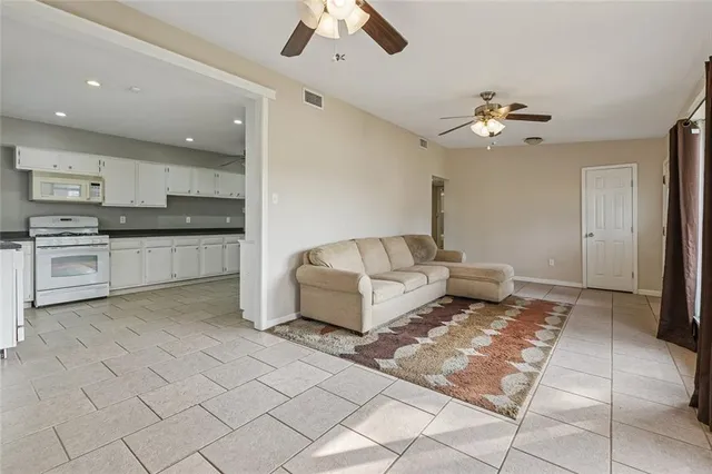 $1,700 | 1001 Maine Avenue, Kenner, LA 70062