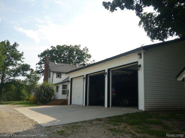 12842 Yale Road Yale, MI 48097 - Photo 5 of 27 P1210736.JPG