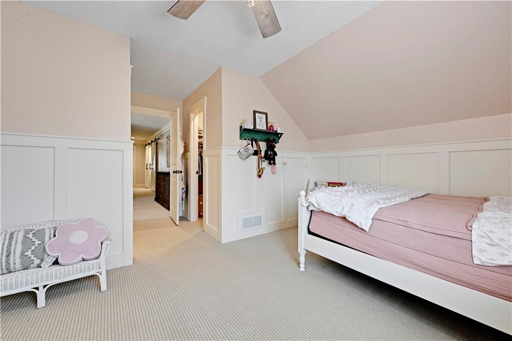 12321 Fairway Road Leawood, KS 66209 - Photo 44 of 62