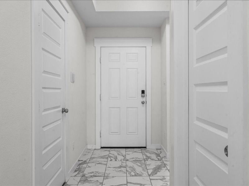 9203 Waldrick Trace Drive Rosharon, TX 77583 - Photo 7 of 35